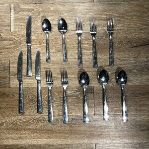 Debbie Mumm Sakura Japan SNOWFLAKE 13Pcs Stainless Steel Flatware Tableware